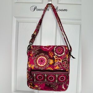 Vera Bradley Mailbag Carnaby Retired Messenger Bag Purse Crossbody